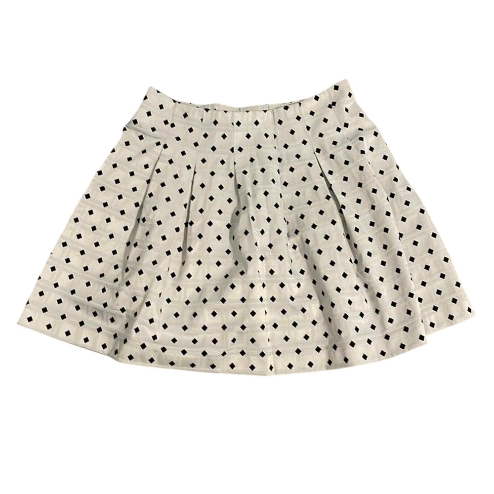 Banana Republic Pleated Black and White‎ Skirt size 4